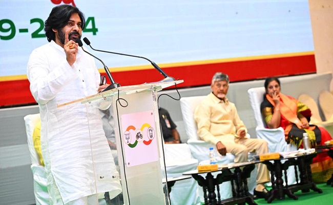 Will work under Naidu's leadership, says Pawan