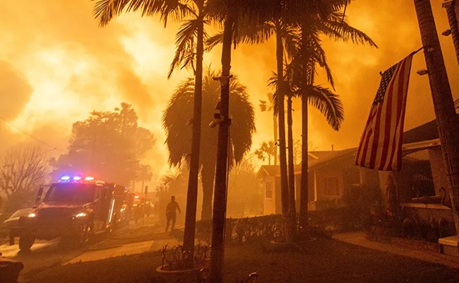 LA Fires Hit Hollywood, 150K Evacuated