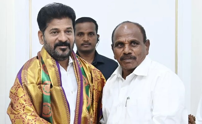 Another BRS MLA joins Congress, sixth in 4 months