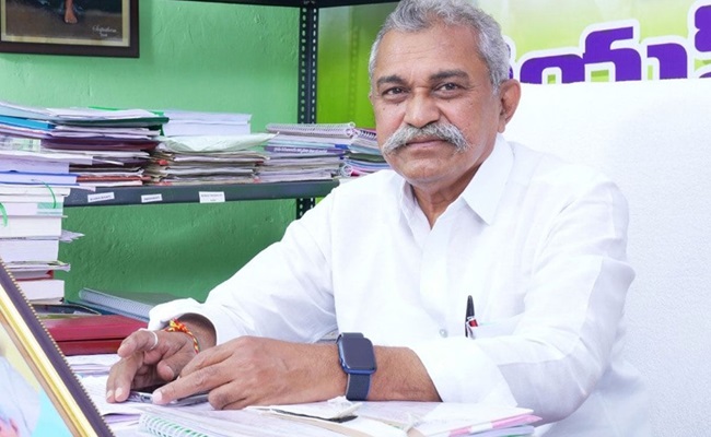 Yet another YSRCP senior to defect to TDP?