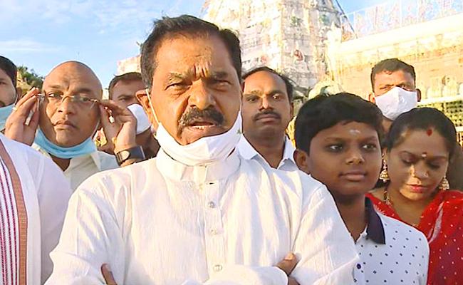 Jagan's deputy suspects internal sabotage!