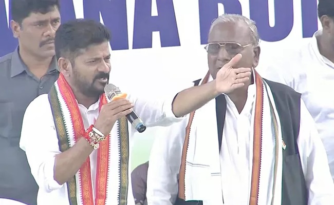 Revanth slams KTR over threat to remove statue