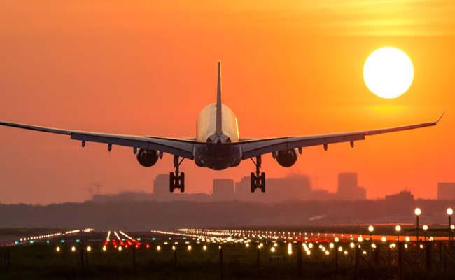 Drunk American Airline flyer urinates on passenger