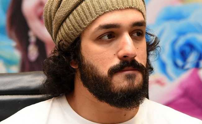 Akhil Team Denies Okaying Puri's Movie