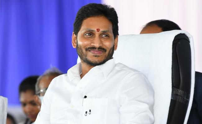 Bunny, Mahesh in Chiru delegation to Jagan?