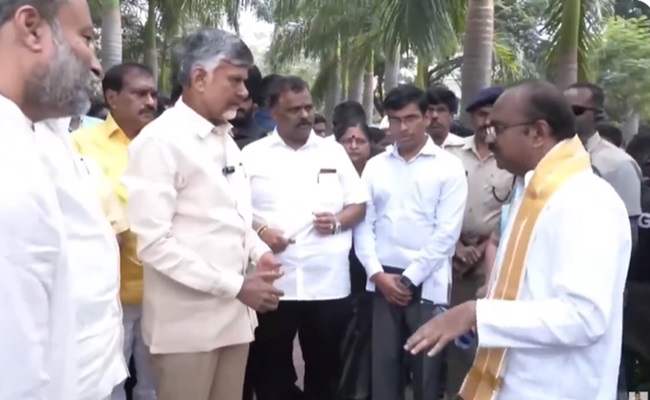 CM visits Tirupati stampede spot, pulls up officials