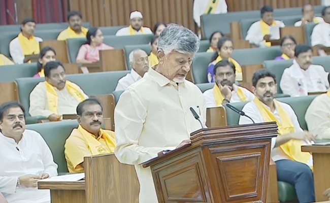 Naidu fulfils vow, enters assembly as CM