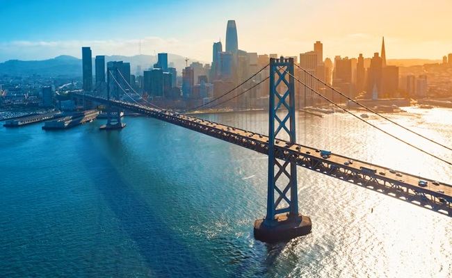 How Much a Single Person Need to Earn to Live Comfortably in the Bay Area?