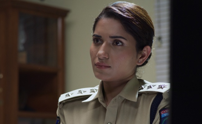 Ruhani Sharma's HER Trailer: Intensely Gripping