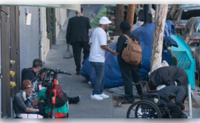 Homelessness surges to record levels in US