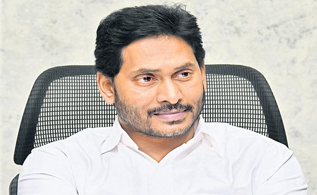 YSRCP leaders misleading Jagan again!