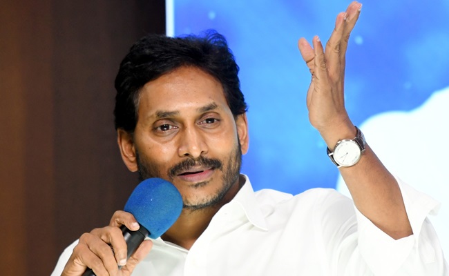 TDP fabricating conspiracy out of boat mishap: Jagan