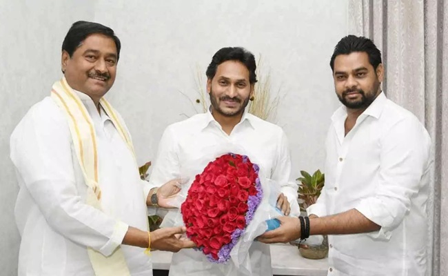 Dharmana Prasada Rao's Son Joining Jana Sena?