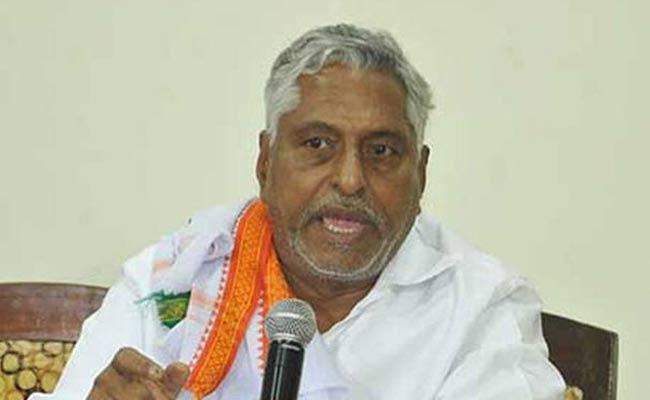 Fed up with Congress, says Telangana MLC