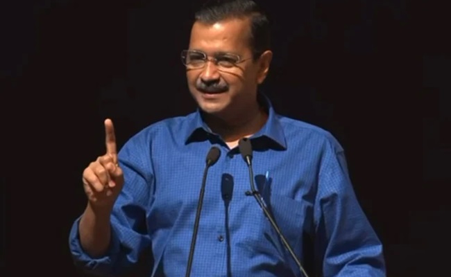 Kejriwal to step down as Delhi CM in two days