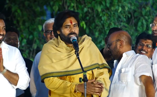 Jana Sena cadre upset with Pawan comments!