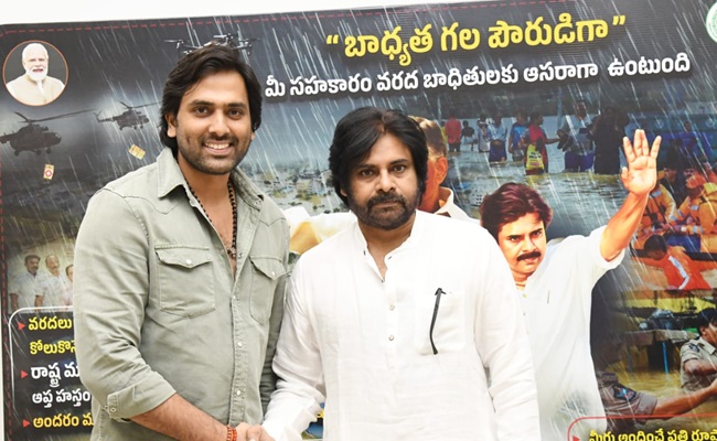 Pawan Appreciates Jetty Hero Krishna Manineni