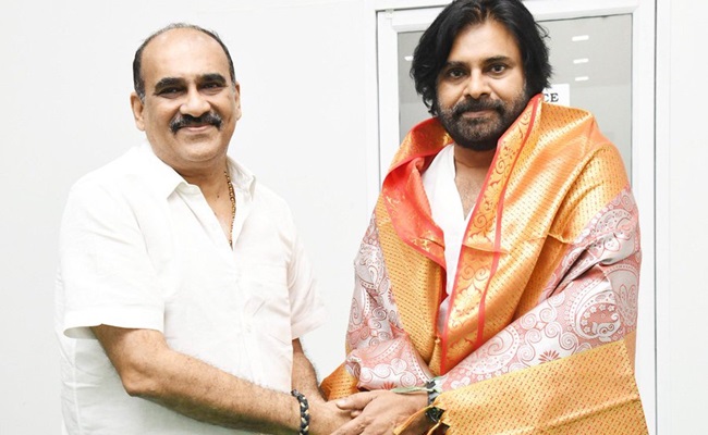 Balineni wants to make a film with Pawan!