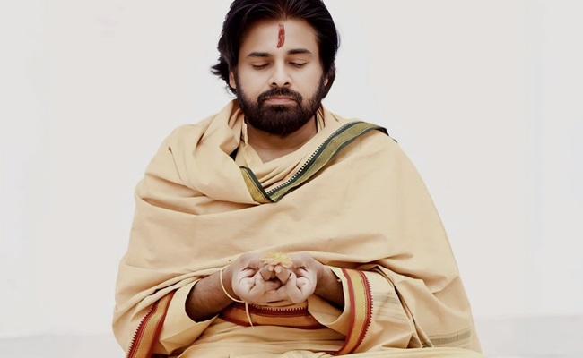 Pawan Kalyan, Tirupati Lattu’da 11 günlük ‘Prachit Deeksha’ya hayvansal yağ ile başladı