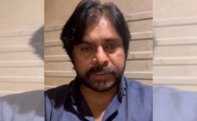 Why restrictions only on Jana Vani, asks Pawan