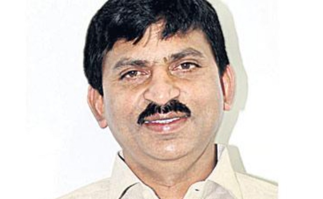 Naidu govt issues notices to T'gana minister's firm