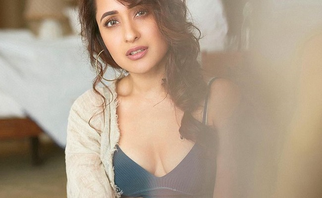 Pragya Jaiswal Hopes for a Hit in Bollywood