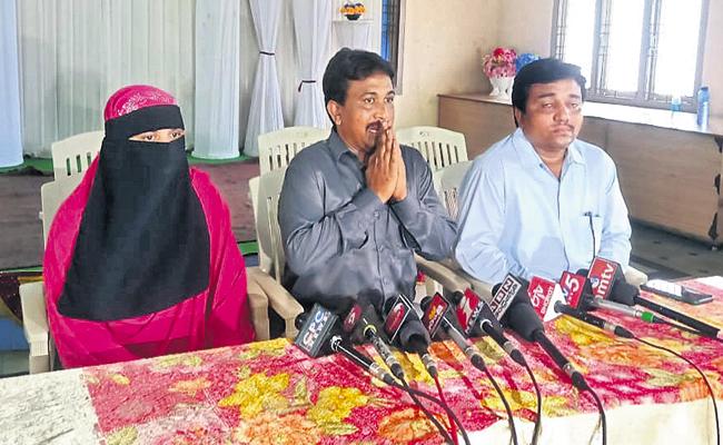 Suicide bid by Muslim family: Leaders misled Jagan?