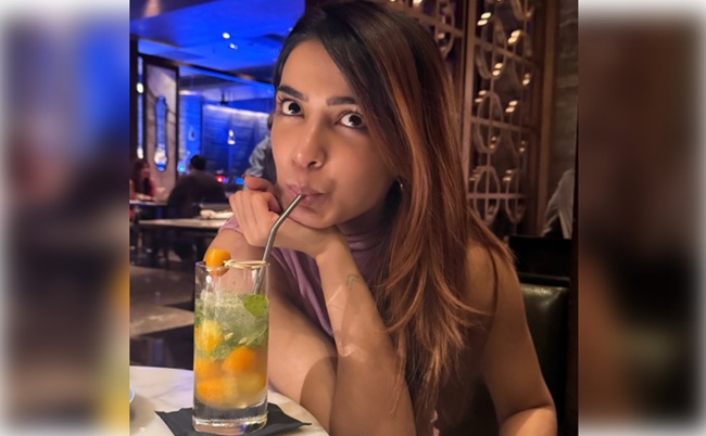 Samantha shares a glimpse of her 'rare night out'