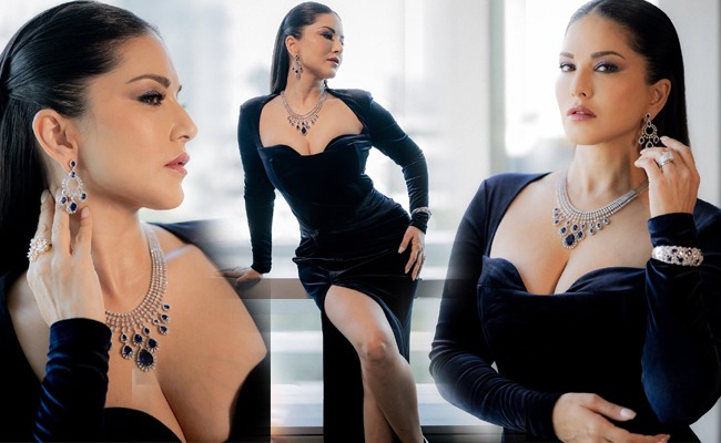 pHOTo Gallery: The Erotic Charm Of Sunny Leone