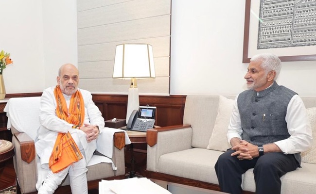 Sai Reddy meets Shah: What's up?