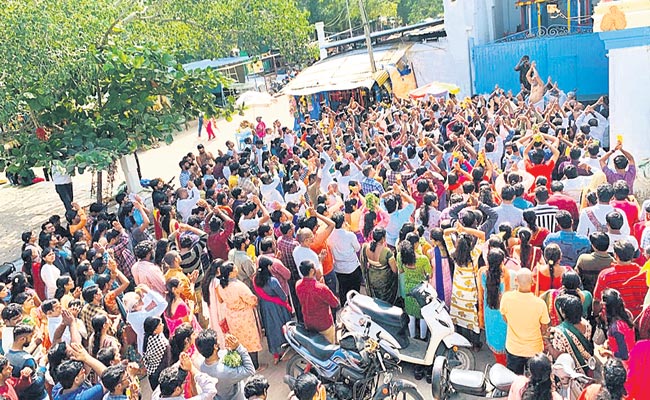 Hyderabad's 'Visa Balaji' temple shut down