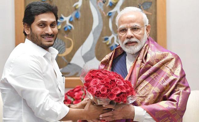 Ahead of PM's speech, AP CM shoots off letter favouring selective lockdown