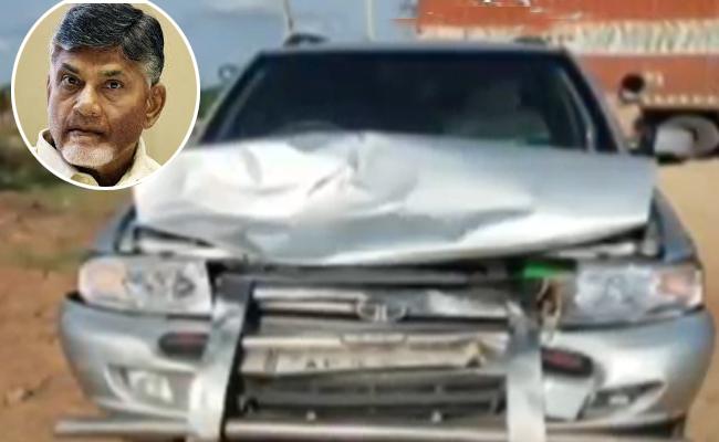 Naidu Safe, As His Convoy Meets With Accident