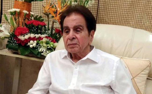 Bollywood 'Tragedy King' Dilip Kumar dies at 98