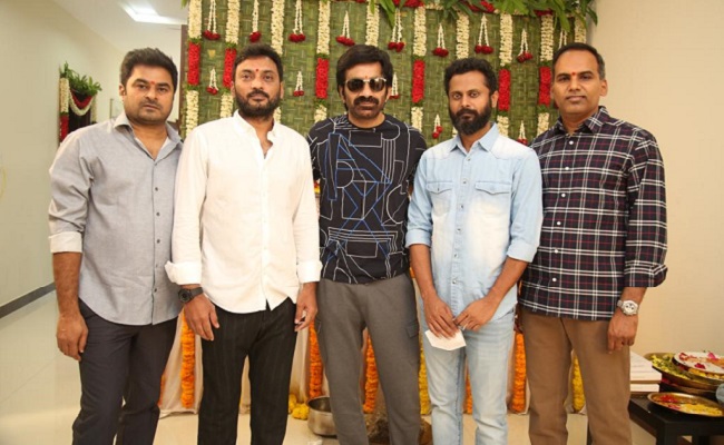 Ravi Teja Wasting No Time, Commencing Sarath's Film