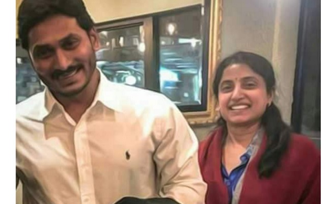 Jagan to celebrate 25th marriage day in Europe!