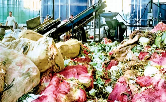 Hyderabad market elated over PM's praise for waste to energy plant